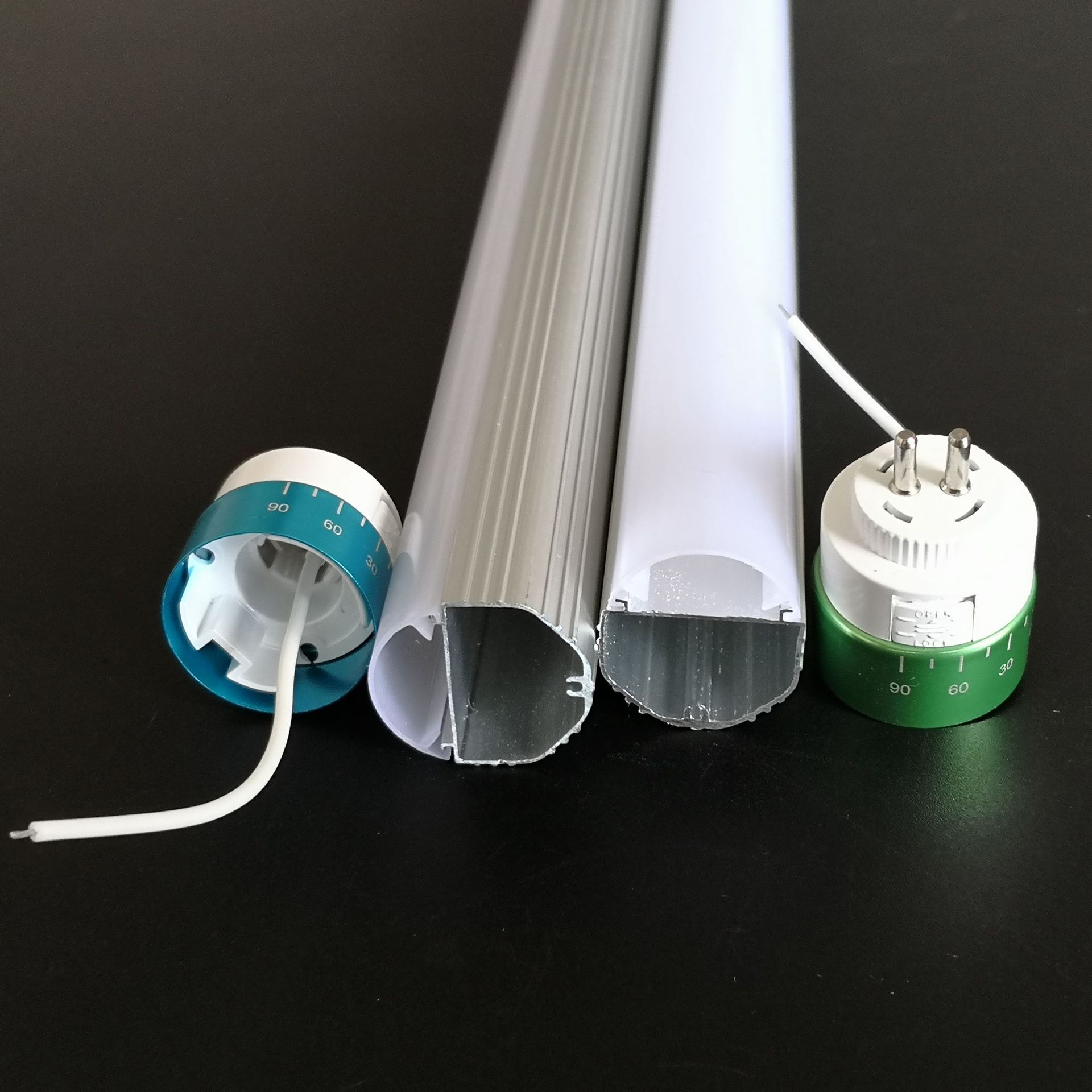 Udviklingen af ​​LED-rørhuse