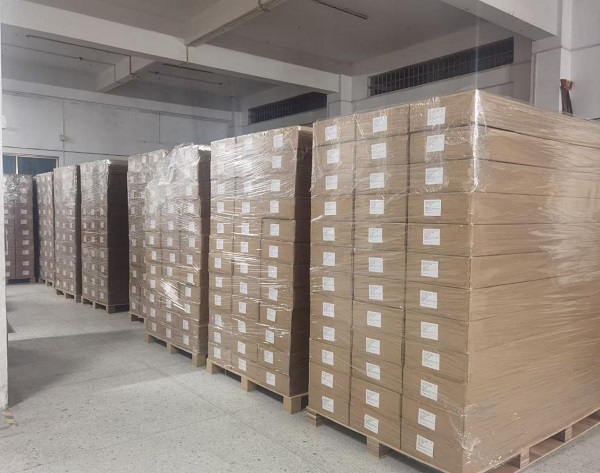 Vi producerer med dedikation, vi tjener med hjerte.